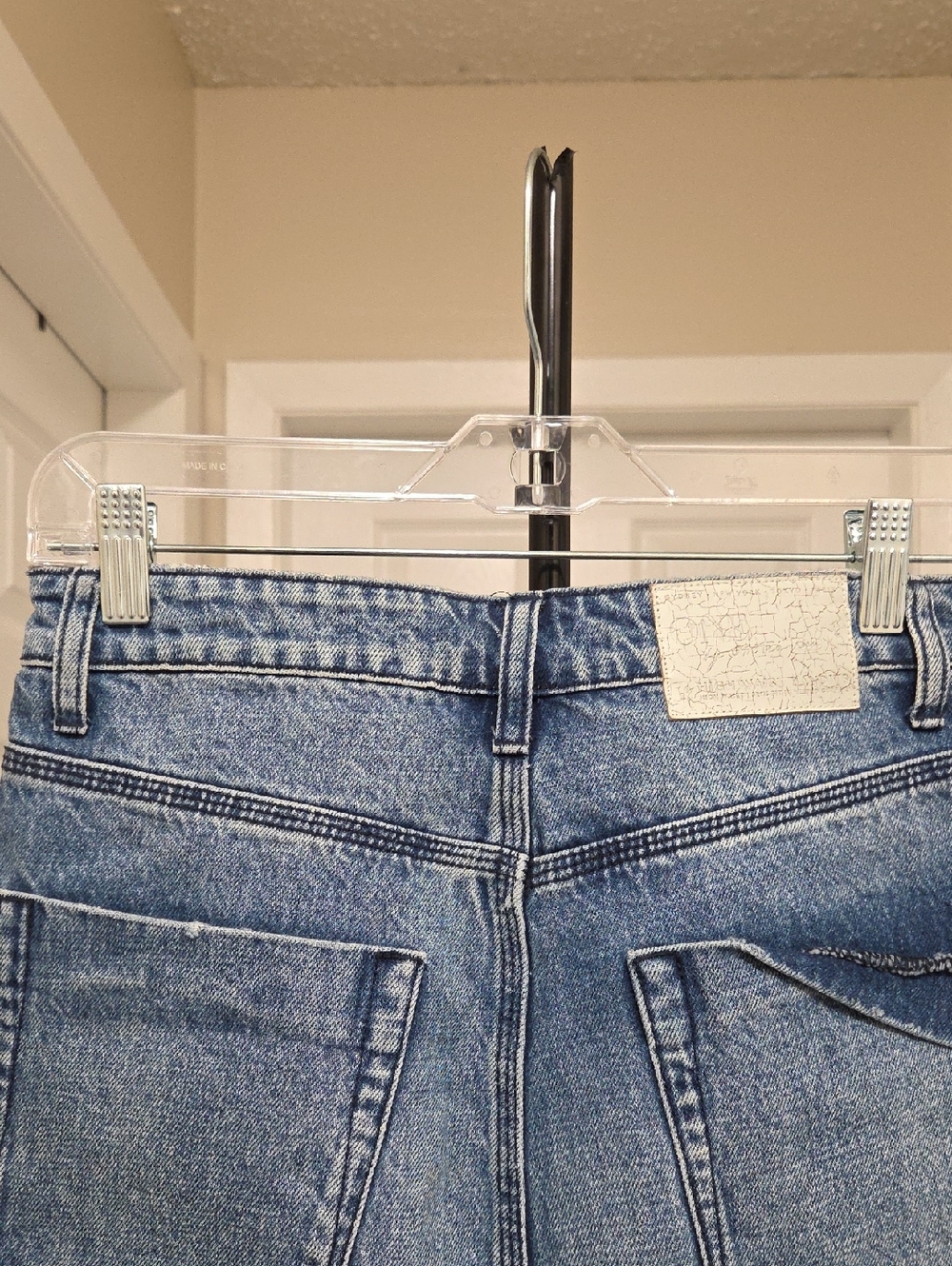 Oneteaspoon High-Rise Distressed Denim Shorts in Faded Blue - Picture 5 of 8